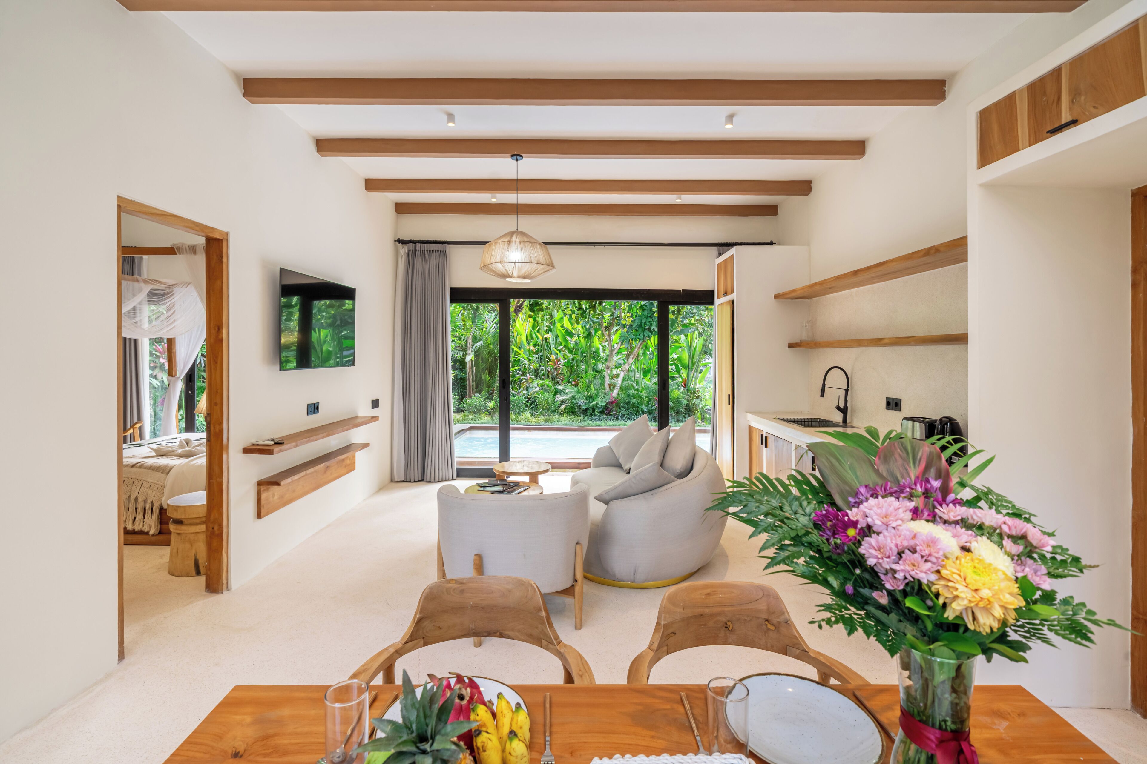 Villa de lujo, vistas a la piscina | Interior
