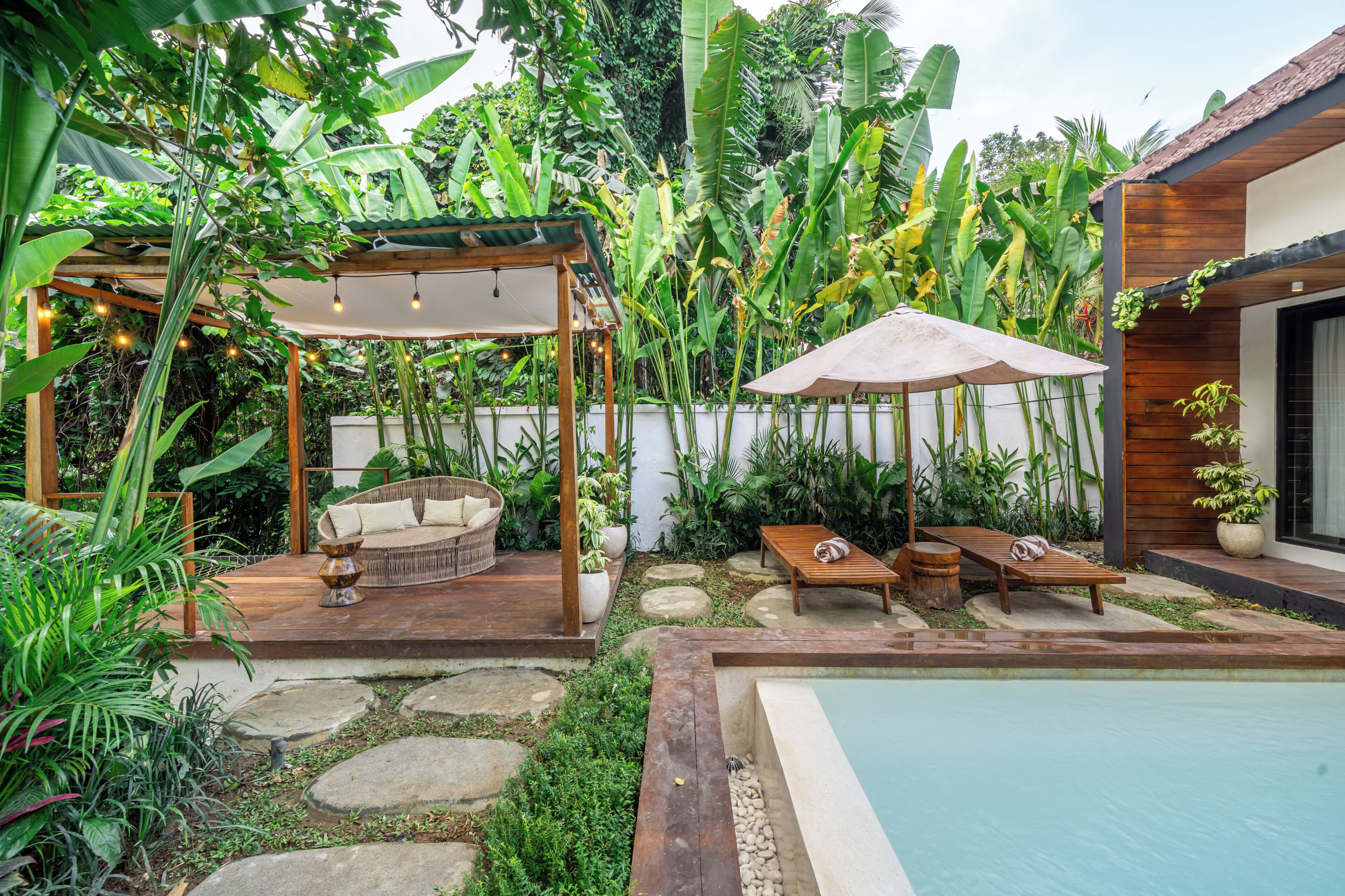Vila superluxo, vista para a piscina | Piscina particular
