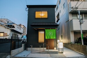 Exterior - Irodori Hotel KAZE (fukuokashi,hakataku,toukou)