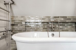 Hårtørrer, håndklæder, Sæbe, Shampoo