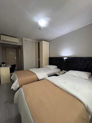 Standard Twin Room, City View | Desk, free WiFi - BUYAR OTEL  (Samsun)