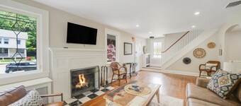 Huntington Village House 4BR – Walk to everything