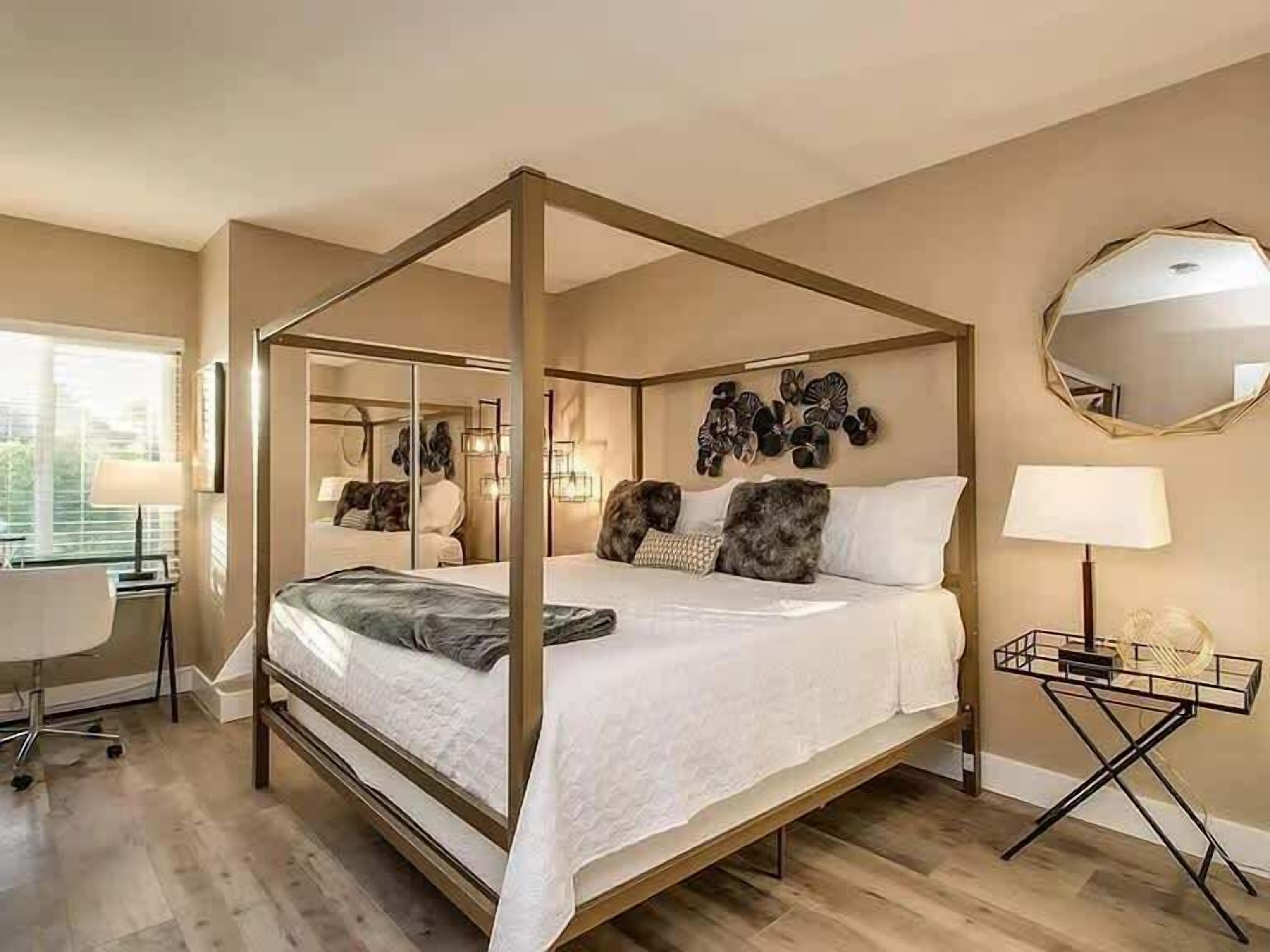 5 bedrooms, WiFi