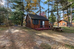 Classic Cabin, 2 Bedrooms, Lake View | Exterior - Half Moon Resort (Emily)