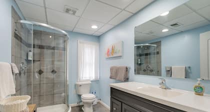 Near Boating, Lake Huron! Quiet Condo on Creek