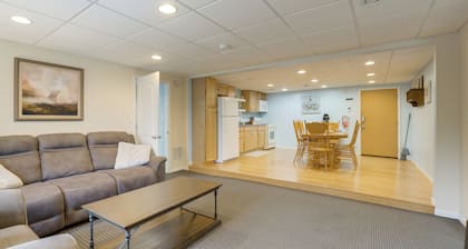 Near Boating, Lake Huron! Quiet Condo on Creek