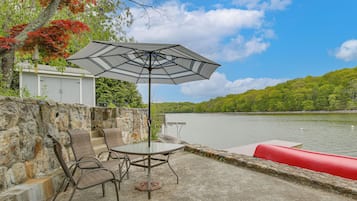 House (2 Bedrooms) | Front of property