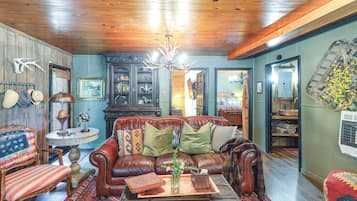 Casa (2 Bedrooms) | Interior