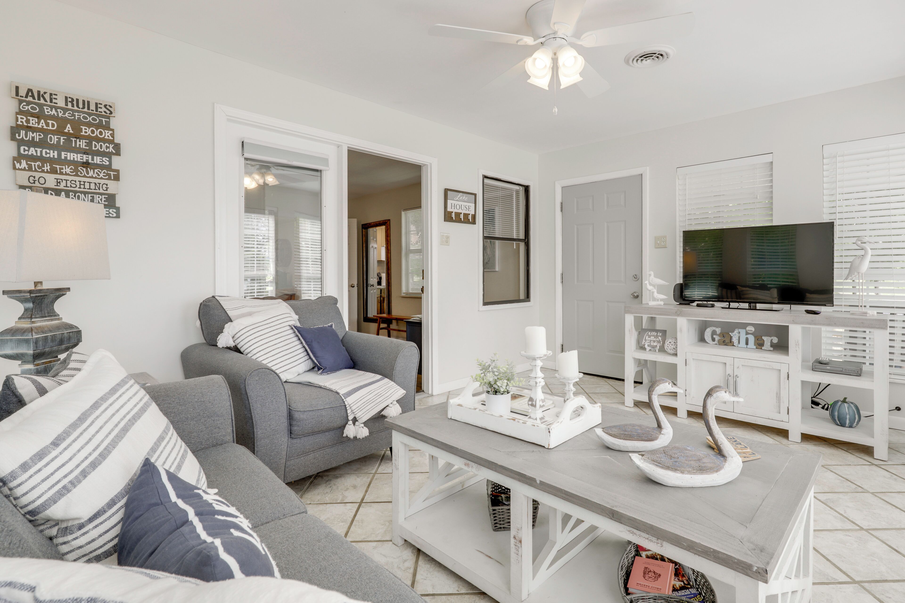 House (2 Bedrooms) | Interior
