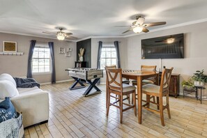 Maison (4 Bedrooms) | Intérieur