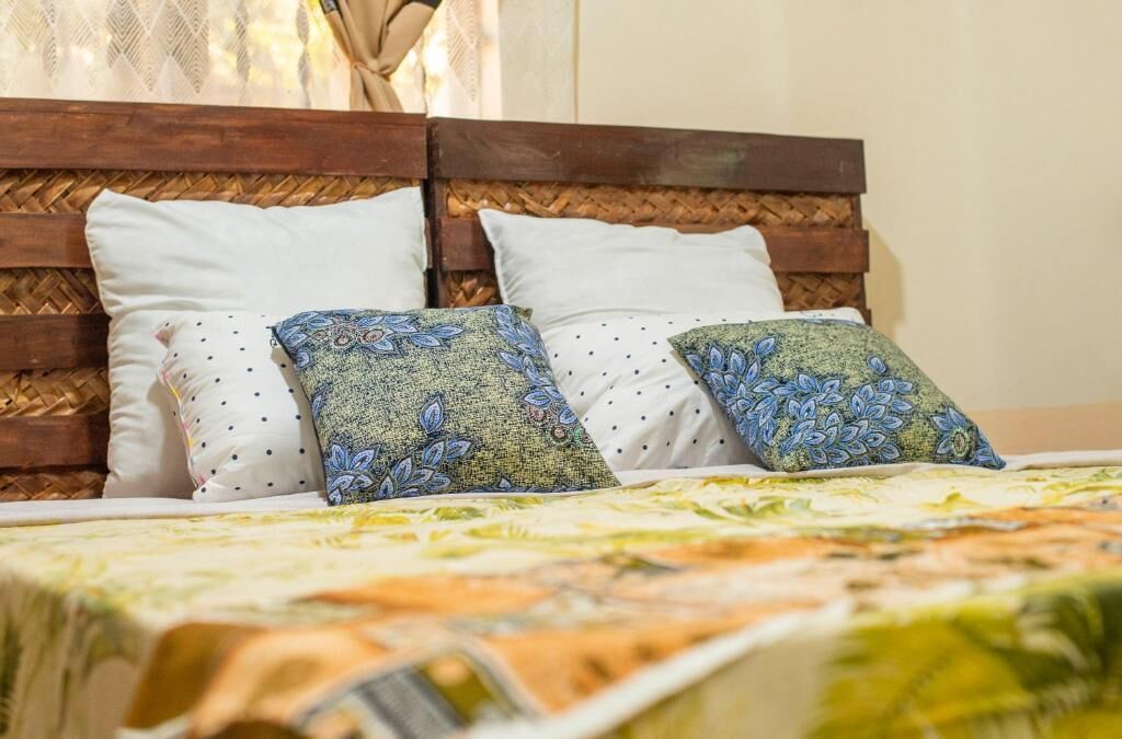 Quarto triplo básico, varanda | Wi-Fi de cortesia