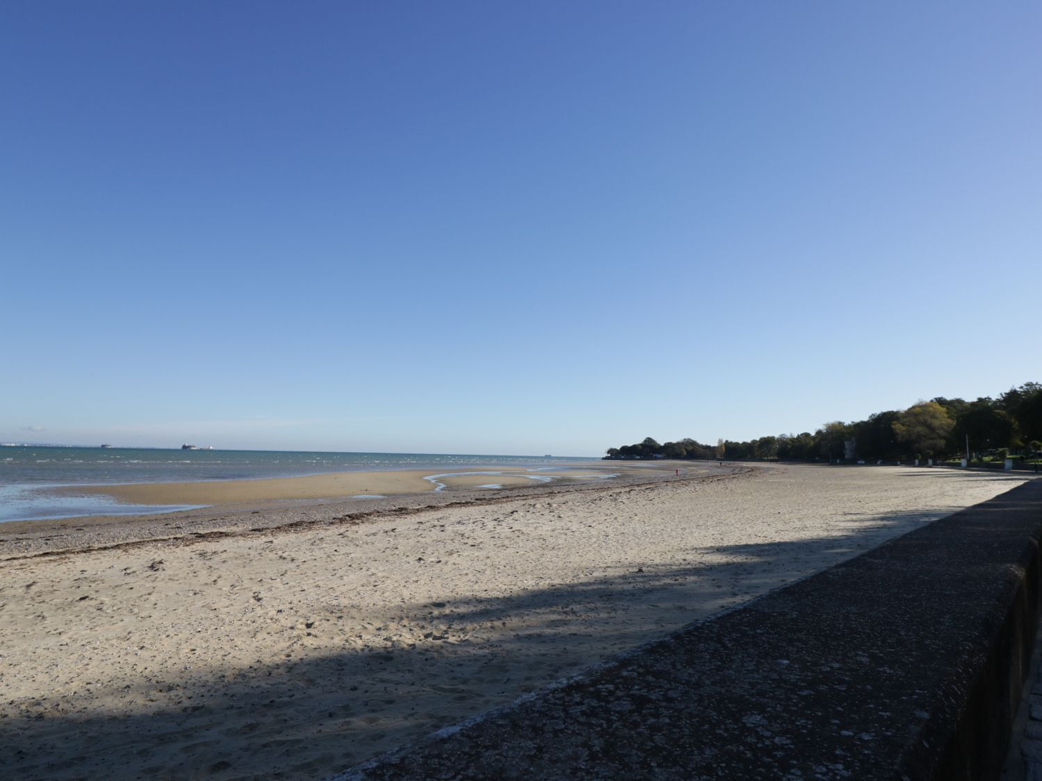 Tæt på stranden