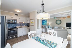 Interior - Ocean View - Admiral’s Row 339-Professionally Managed by HHIB&T Vacation Rentals (Hilton Head Island)