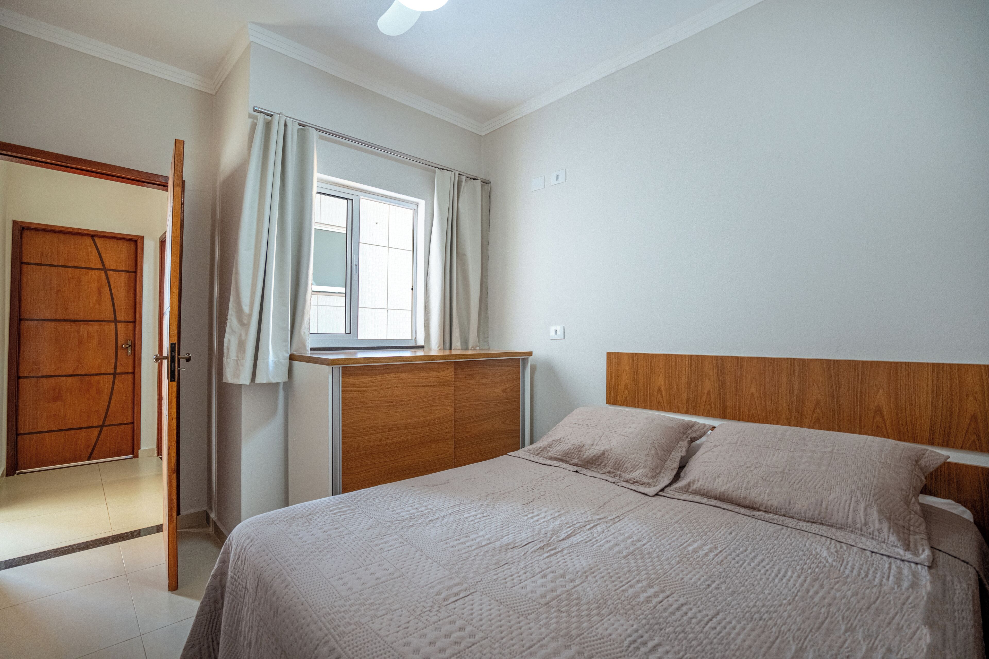 Appartement Confort, véranda, vue ville