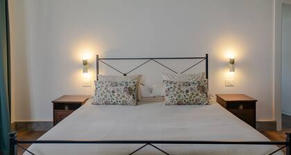 Historic farmhouse nestled in the Castelli Romani countryside