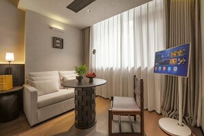 Kamar Double Comfort, pemandangan kota | Interior