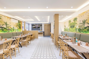 Dining - Treebo Blu Orchid Vista (Bengaluru)