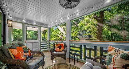 'Lil' Gem'-restored 1960's bungalow