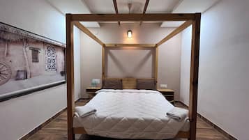 Deluxe Room, Garden View