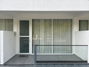 Executive Room, Balcony, Hill View | Exterior detail - Divyam Resorts (Rishikesh)