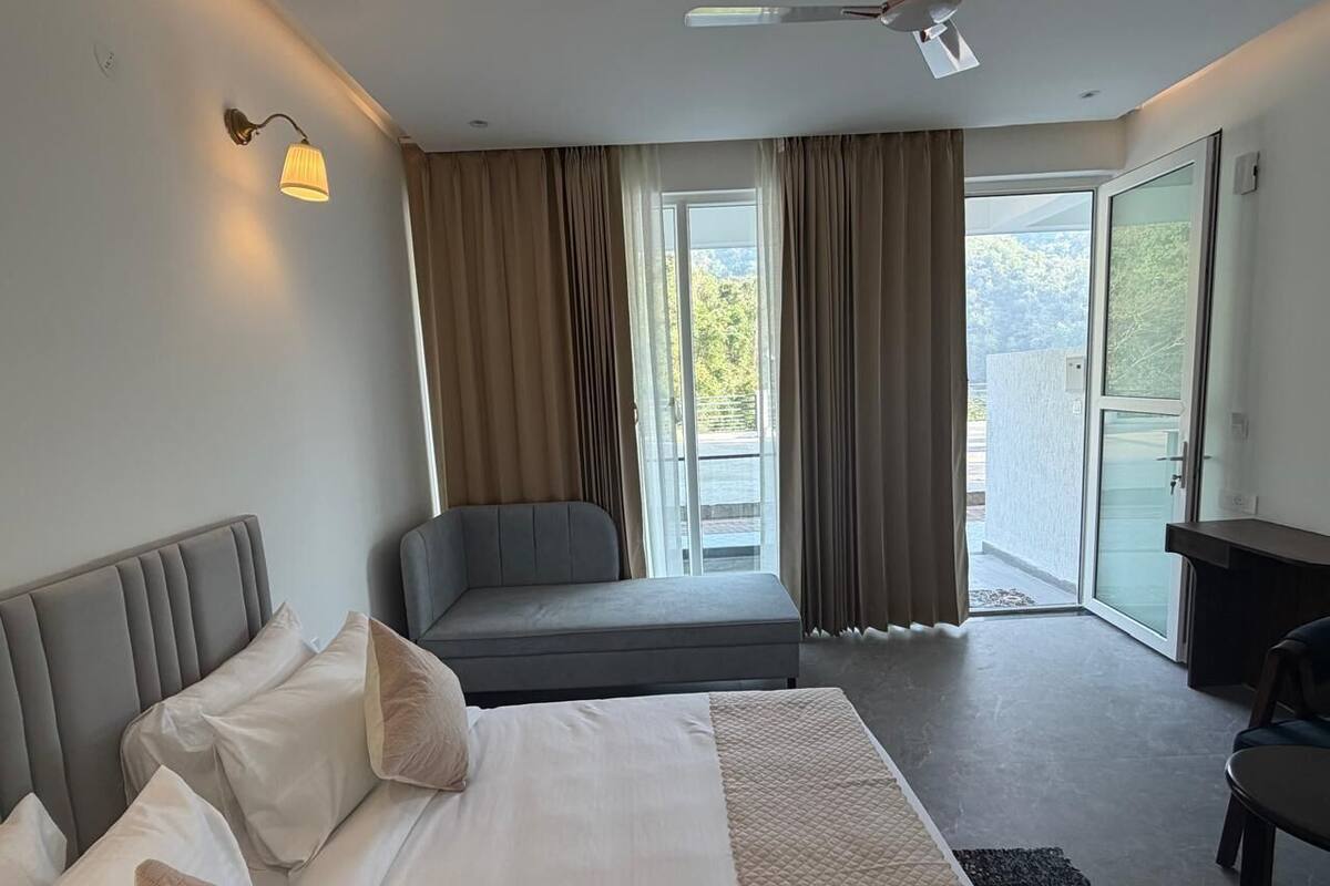 行政客房, 露台, 山景 | 隔音、熨斗/熨衫板、免費 Wi-Fi