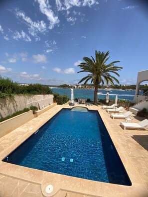 Pool - Holiday Home 'Vora Mar' with Sea View, Wi-Fi and Air Conditioning (Felanitx)
