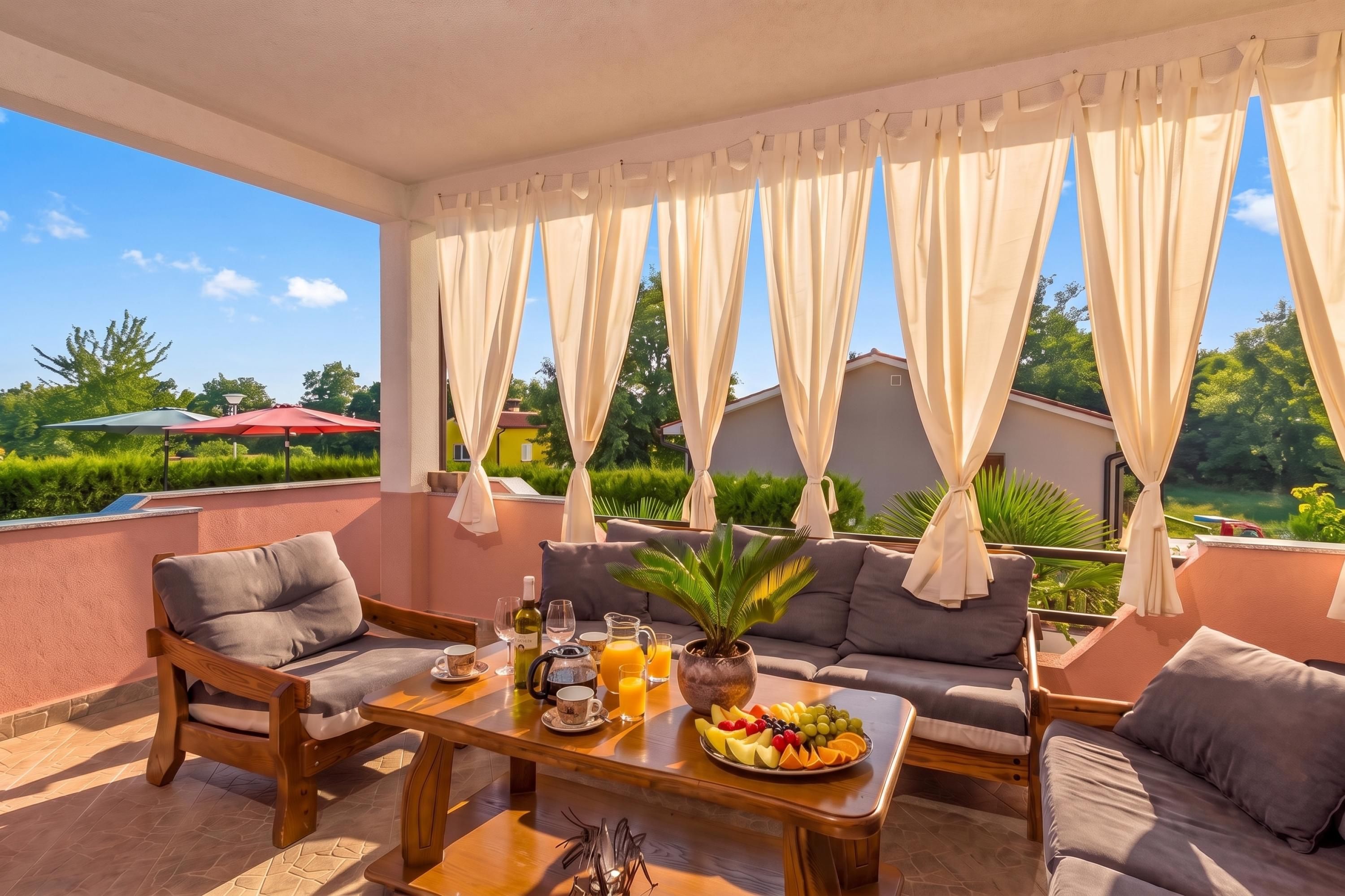 Standard House, 4 Bedrooms, Microwave (Istrian Villa Stella for 8: Pool &) | Outdoor dining