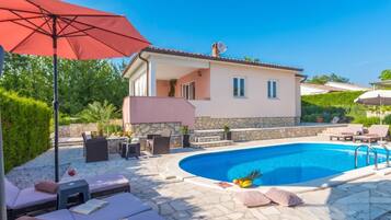 Standard House, 4 Bedrooms, Microwave (Istria Villa Stella for 8: Pool &) | Pool | Seasonal outdoor pool