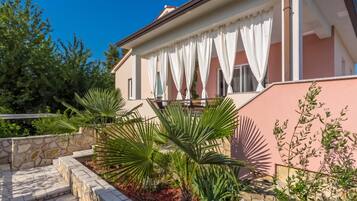 Standard House, 4 Bedrooms, Microwave (Istria Villa Stella for 8: Pool &) | Exterior