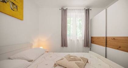 Istria Villa Stella for 8: Pool & Sauna