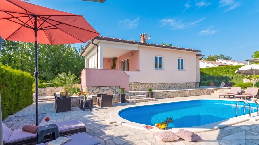 Istrian Villa Stella for 8: Pool & Sauna