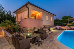 Standard House, 4 Bedrooms, Microwave (Istrian Villa Stella for 8: Pool &) | Pool | Seasonal outdoor pool - Istrian Villa Stella for 8: Pool & Sauna (Labin)