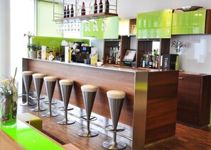 Bar (en el alojamiento)