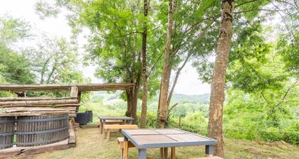 Gîte "Donoma" at Domaine Helaku: Green Oasis with Countryside Views