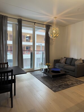 Living area - Enjoyable 1-bedroom apartment in the heart of Bjørvika oslo close to oslo S (Oslo)