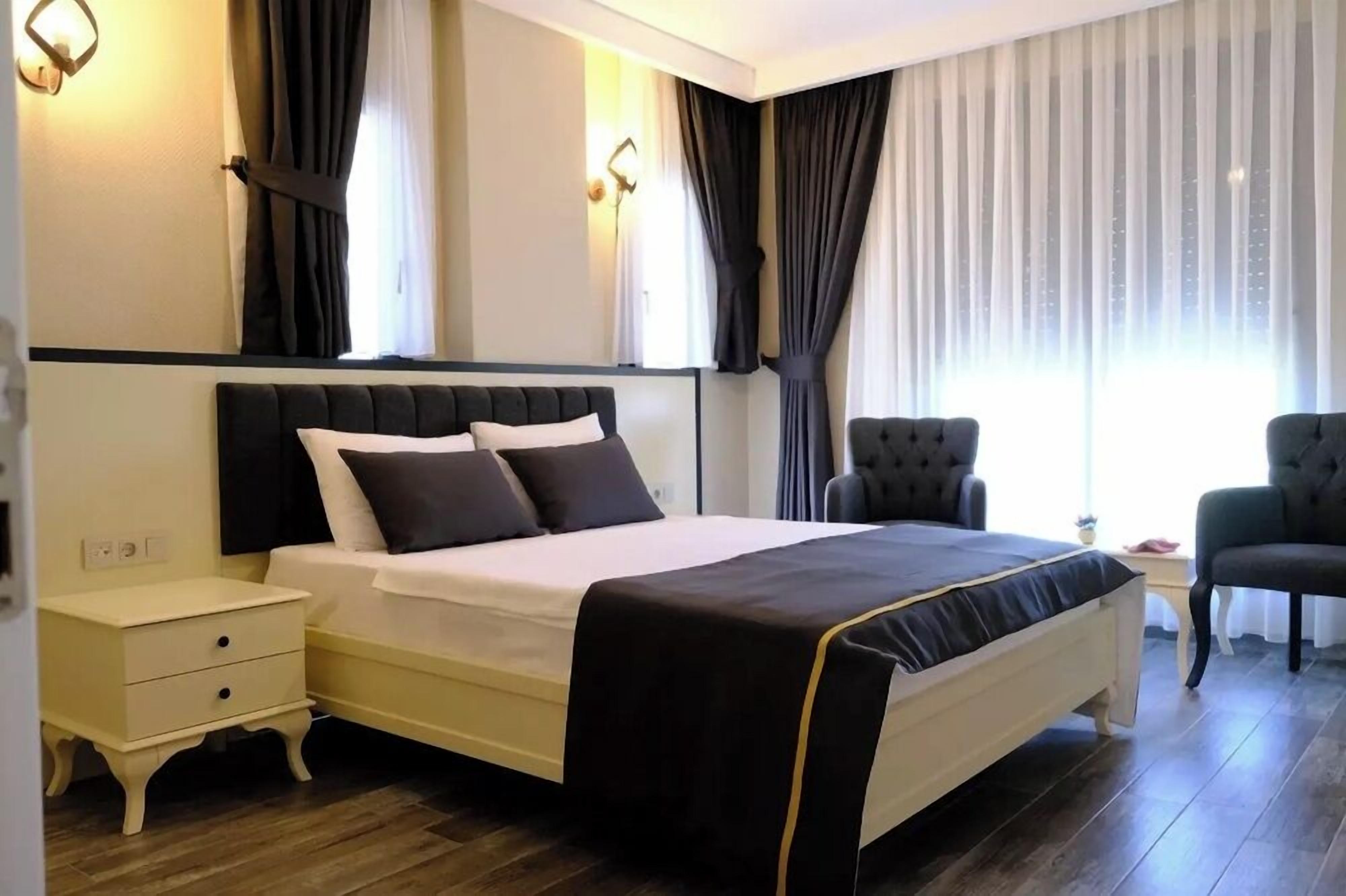 Standard Room, Balcony, Garden View