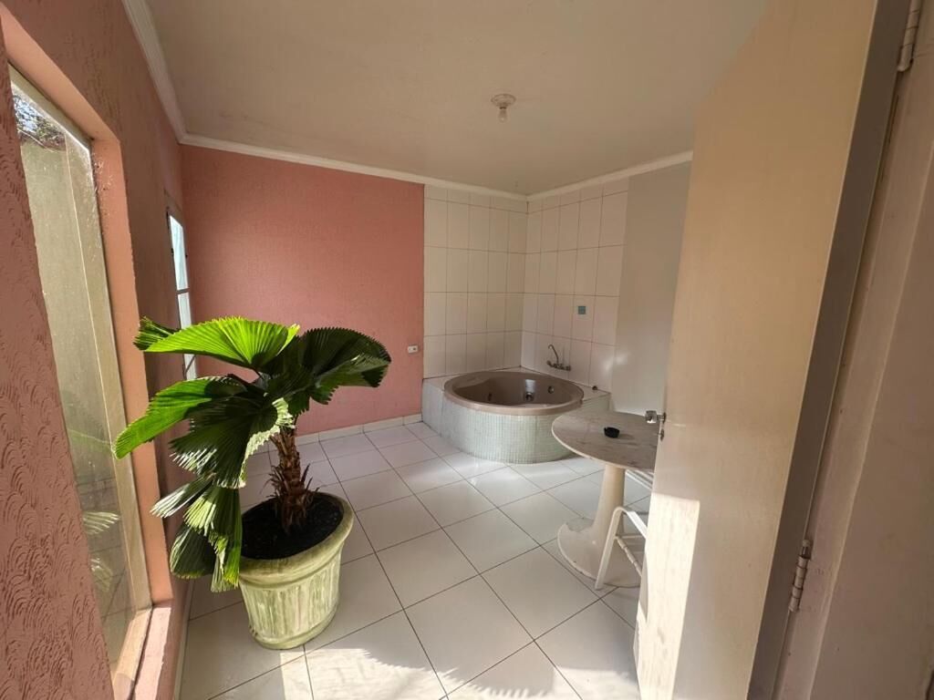 Quarto casal luxo, ar-condicionado | Parte interna
