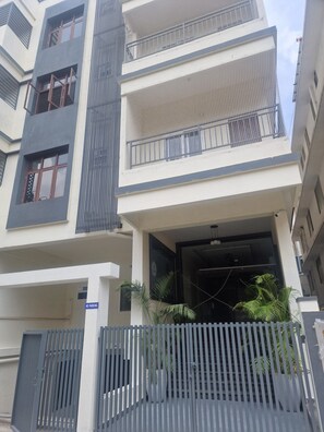 Deluxe Apartment, 3 Bedrooms, Balcony | Exterior detail - Tulip Gardens Manyata Tech Park (Bengaluru)