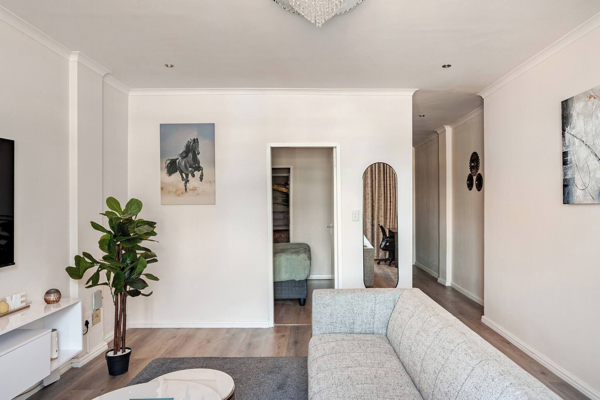 Room, 2 Bedrooms, Accessible, Private Pool | Living room