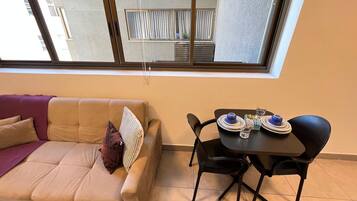 Apartment | Living area | TV