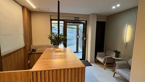 Apartment | Lobi