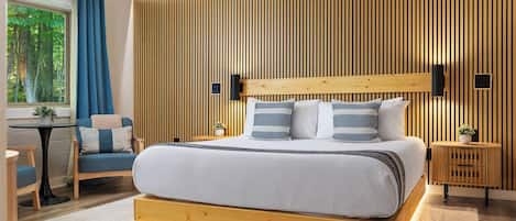 Free WiFi, bed sheets