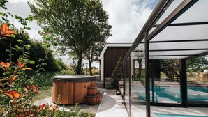 Pool - Luxury 10-person villa in Waarland with 5 bedrooms, private indoor pool, hot tub, and plenty of peace, space, and comfort. (Waarland)