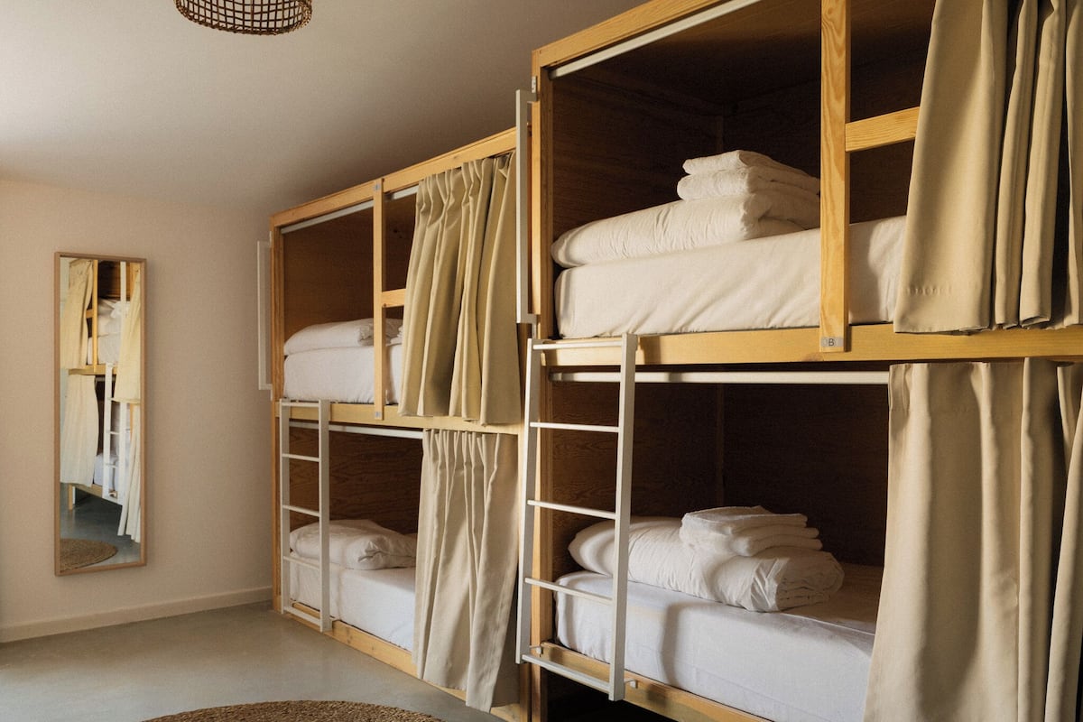 Shared Dormitory, Women only | Free WiFi, bed sheets
