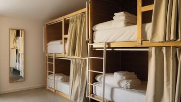 Shared Dormitory, Women only | Free WiFi, bed sheets
