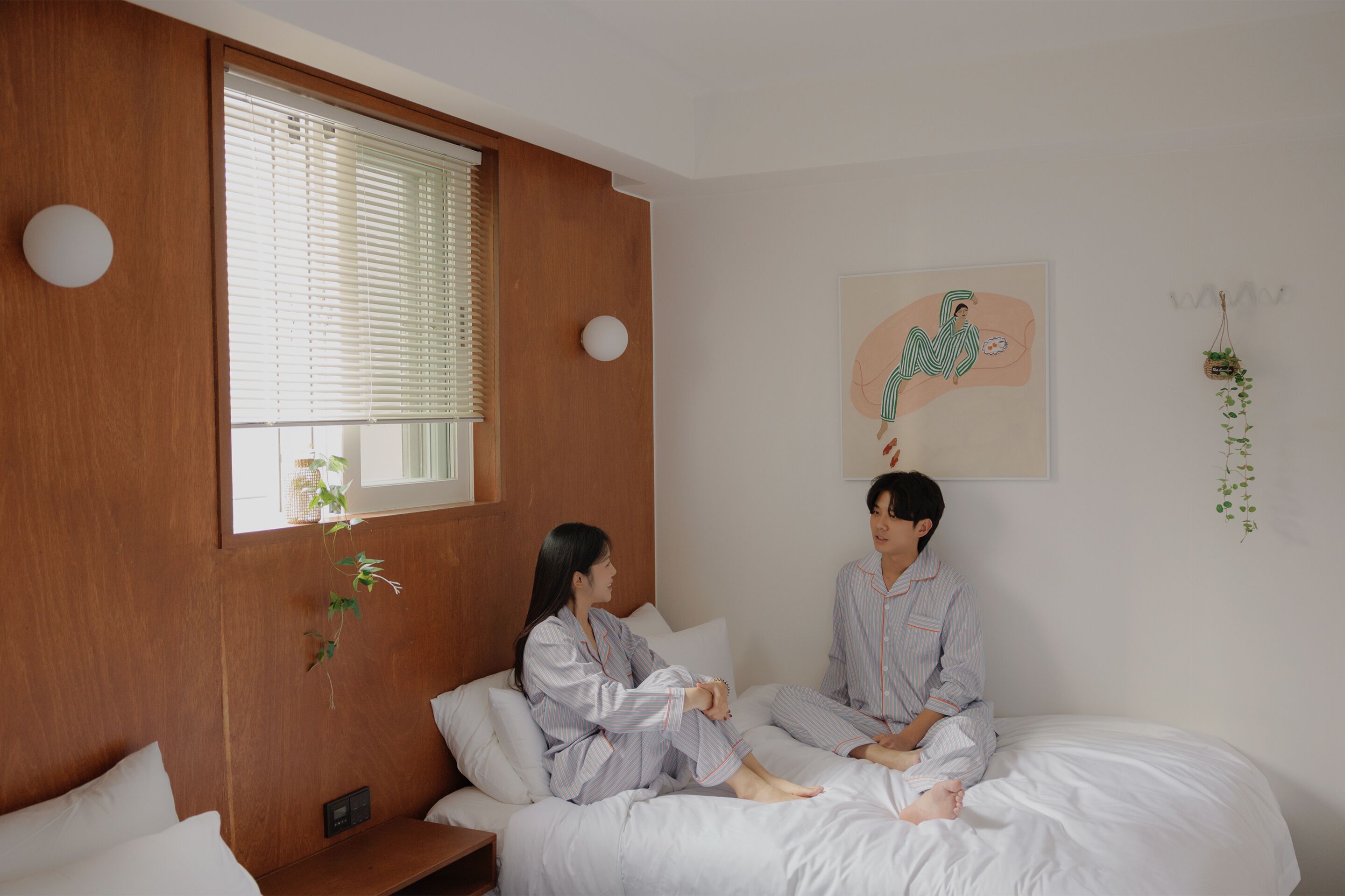 Kamar Triple Comfort, Bebas Asap Rokok | Seprai premium, selimut bulu angsa, dan brankas