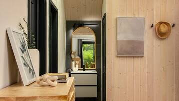 Chalet rustique familial, vue sur le lac | Intérieur
