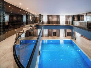 Bastu, bubbelpool, ångbastu och massage