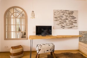 Chambre Double, balcon, vue lac | Intérieur