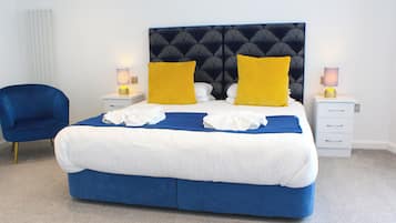 Superior Apartment, Balcony, Garden View | Iron/ironing board (on request), WiFi (free)